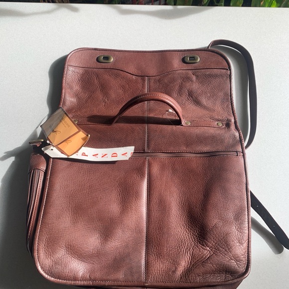 David King Jacara Collection Three Quarter Flap Messenger Bag Brown Soft New - Picture 2 of 7